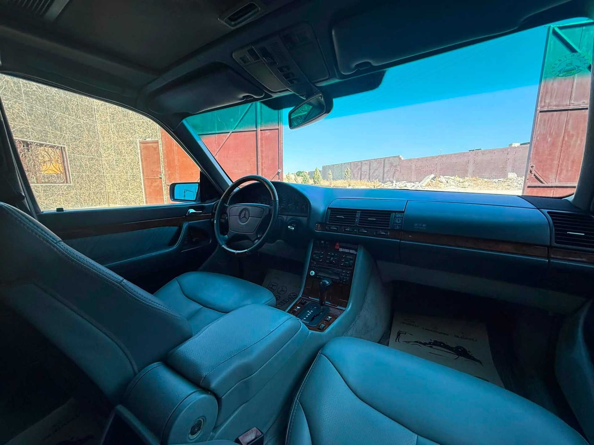 Mercedes Benz S320 1993