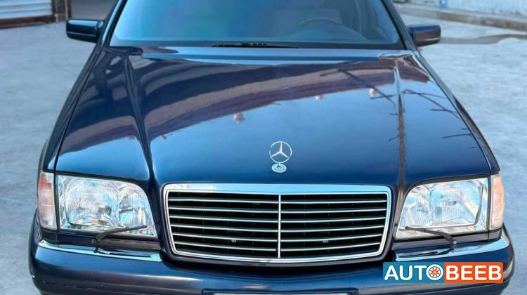 Mercedes Benz S320 1993