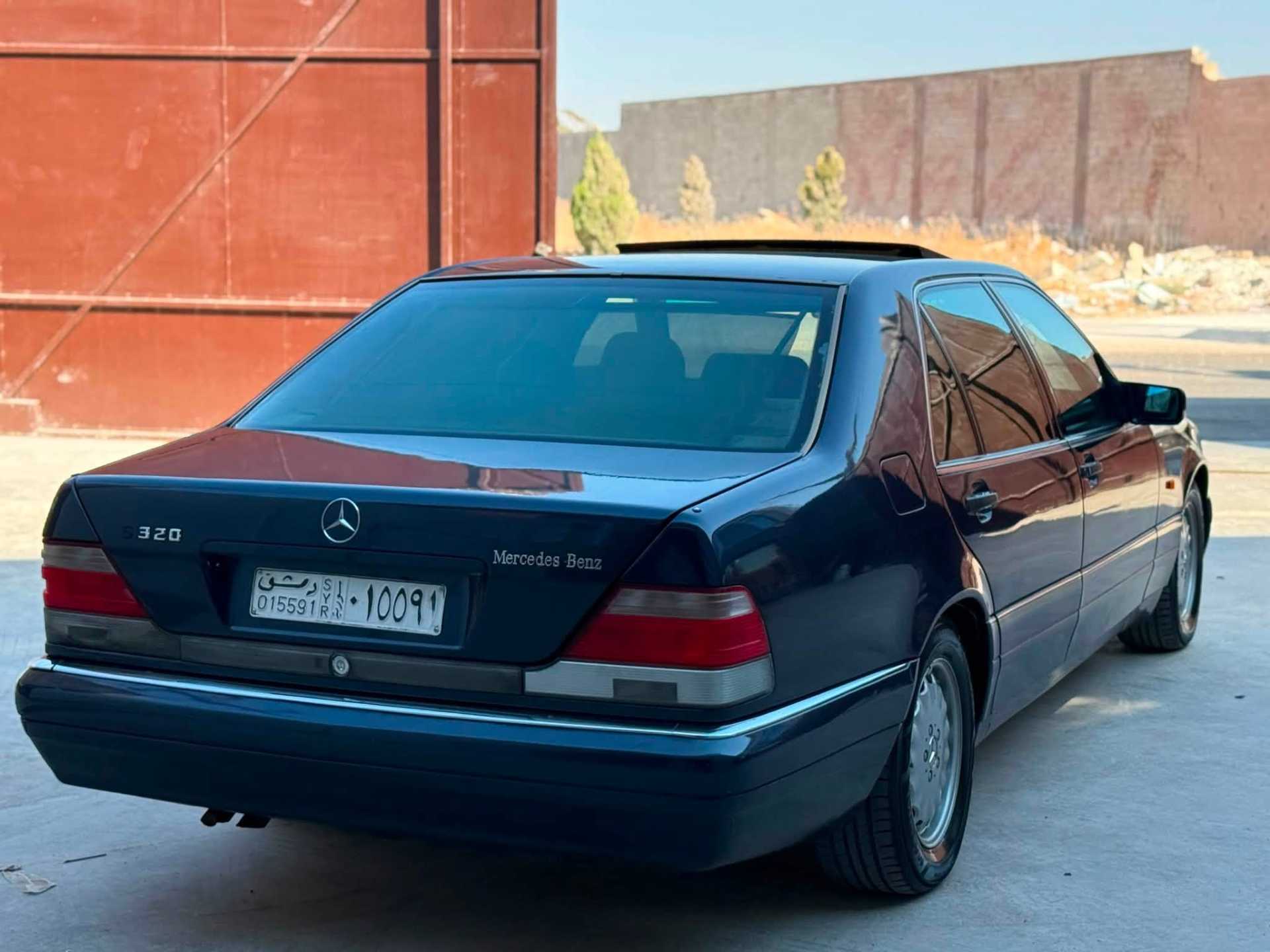 Mercedes Benz S320 1993