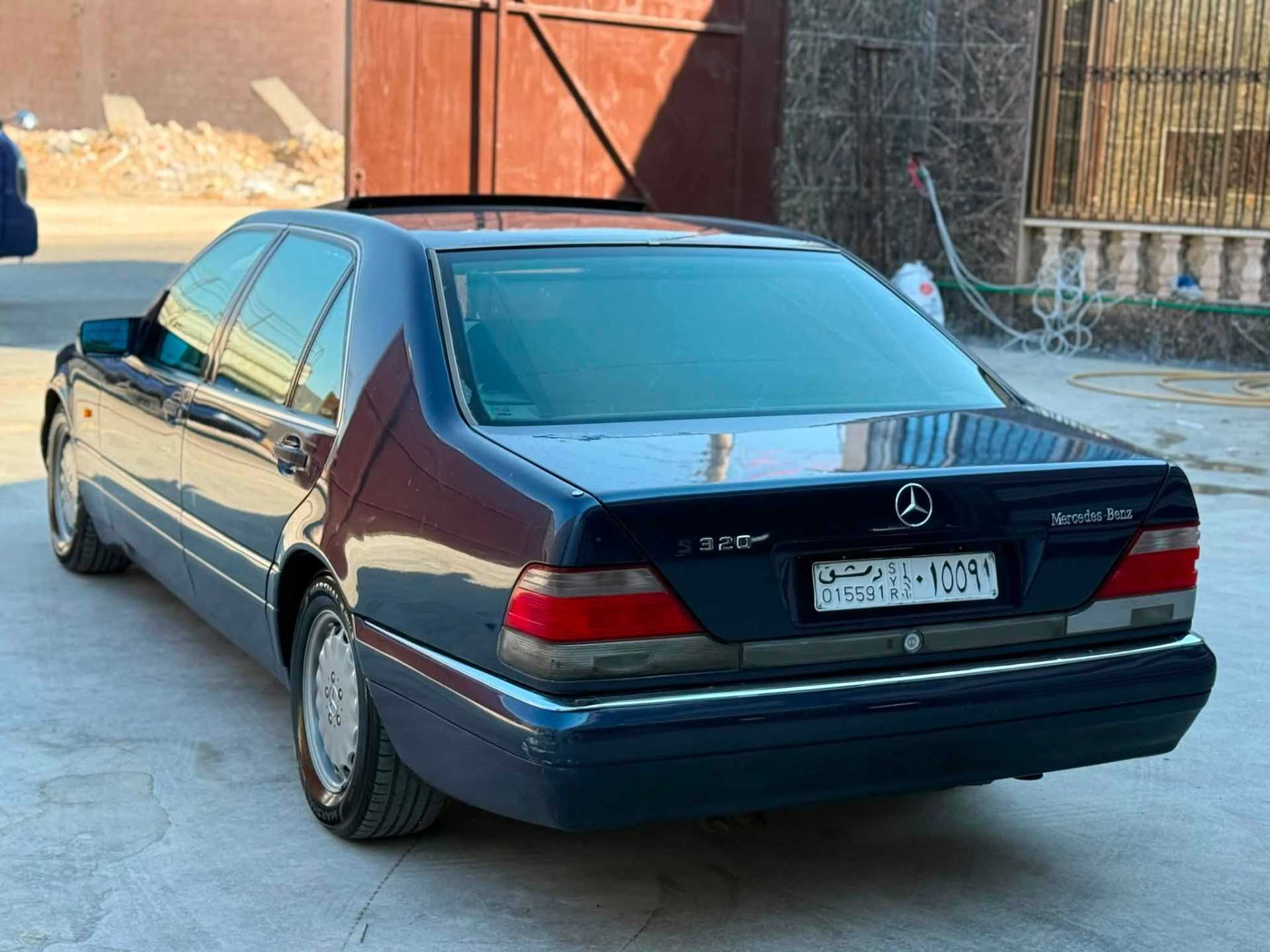 Mercedes Benz S320 1993