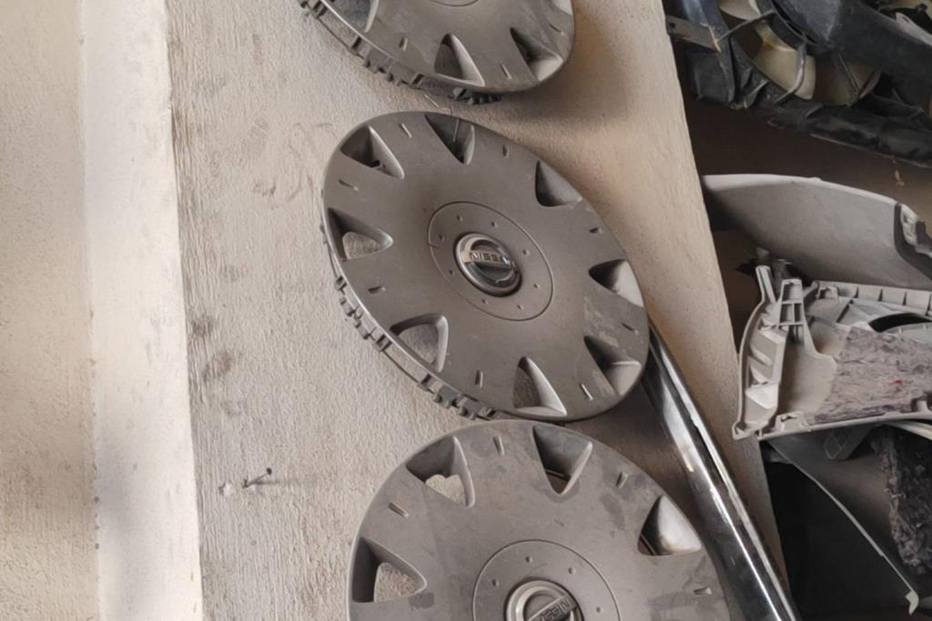 طاسة عجل نيسان صني 2004 2005 2006 2007 2008