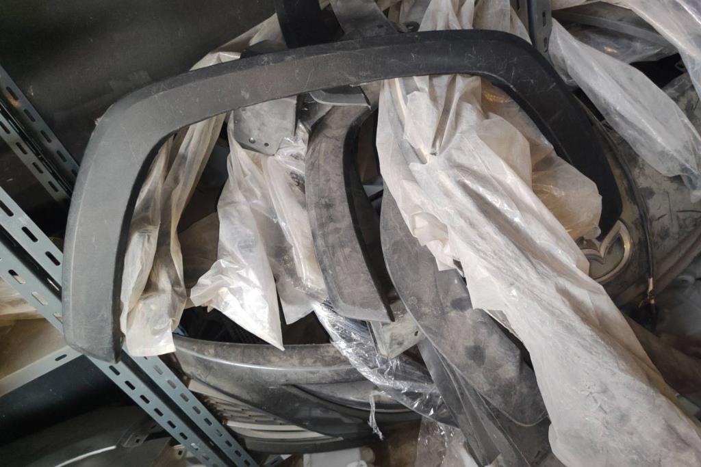 Body  Spoiler  Toyota RAV4