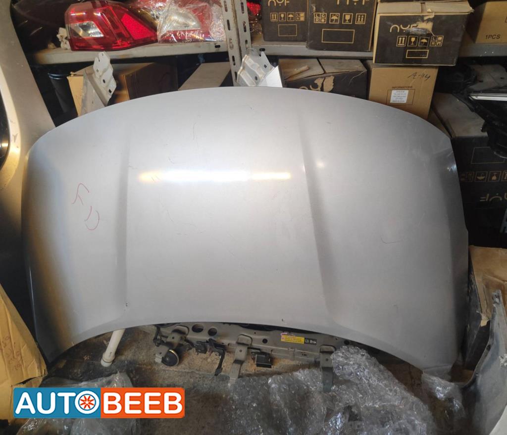 Body  Hood Nissan Sunny