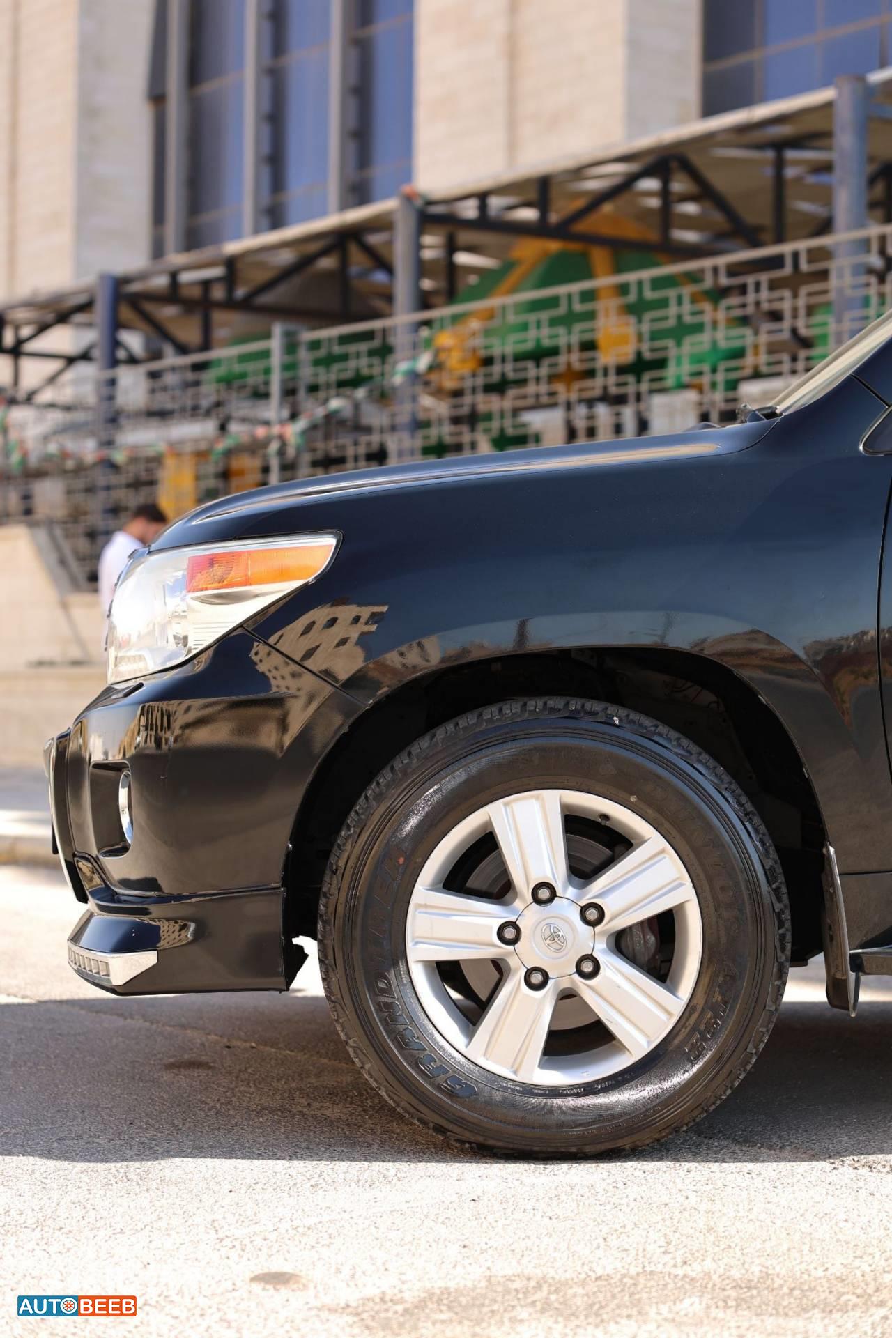 Toyota Land Cruiser 2014