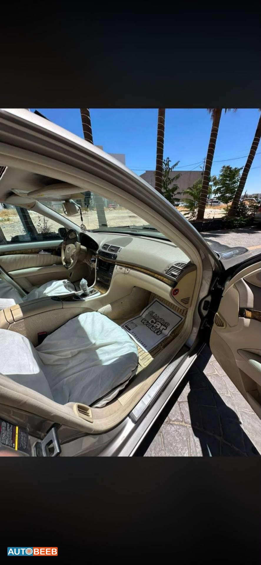 مرسيدس بنز E200 2005