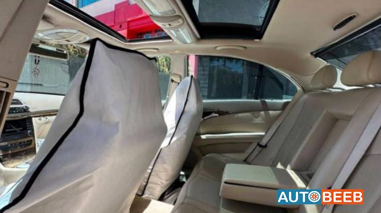 مرسيدس بنز E200 2005