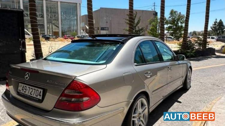 مرسيدس بنز E200 2005
