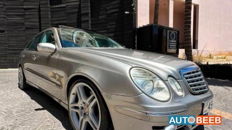 مرسيدس بنز E200 2005