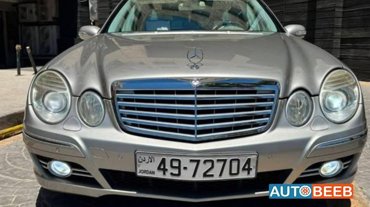 مرسيدس بنز E200 2005