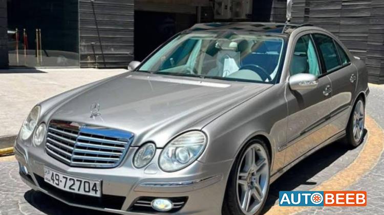 مرسيدس بنز E200 2005