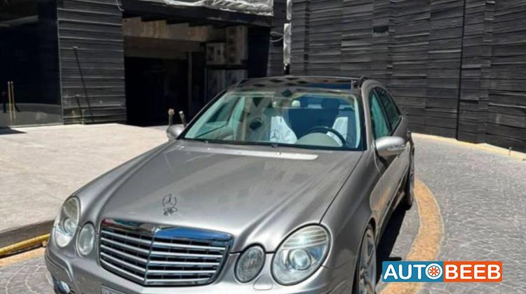 مرسيدس بنز E200 2005