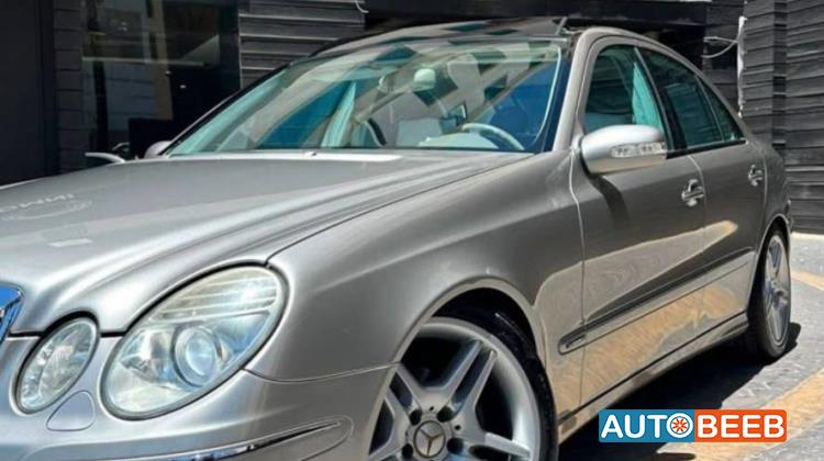 مرسيدس بنز E200 2005