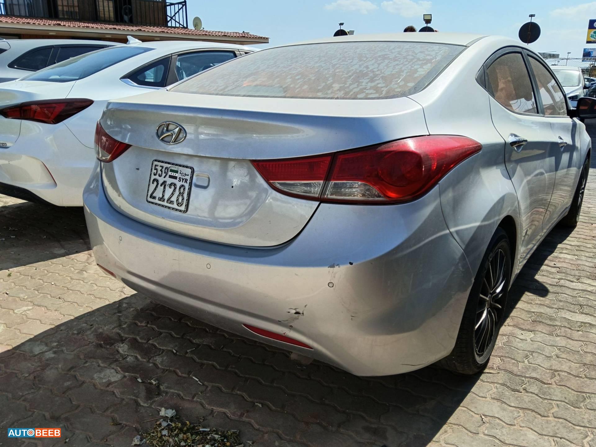 Hyundai Elantra 2011