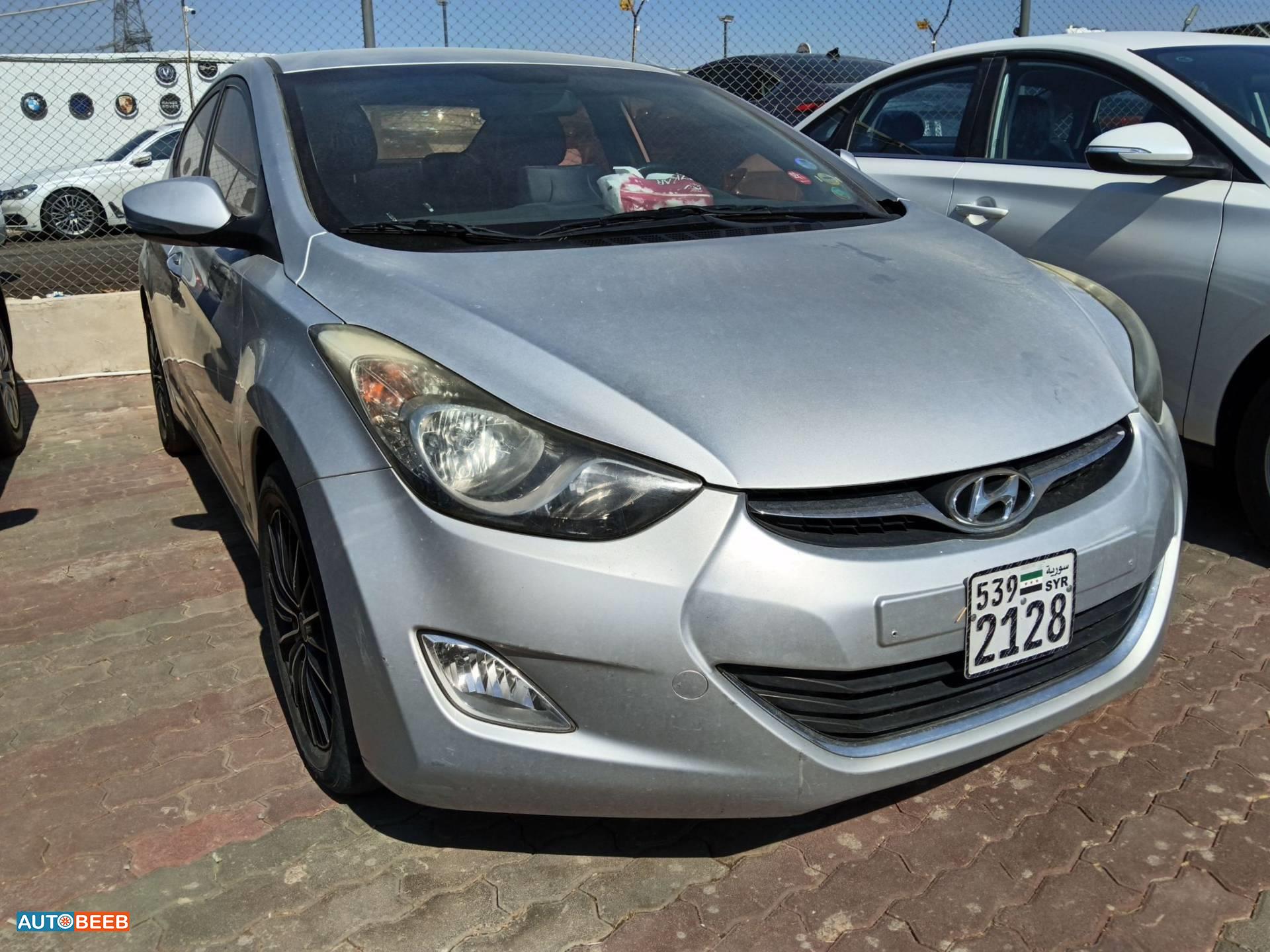 Hyundai Elantra 2011