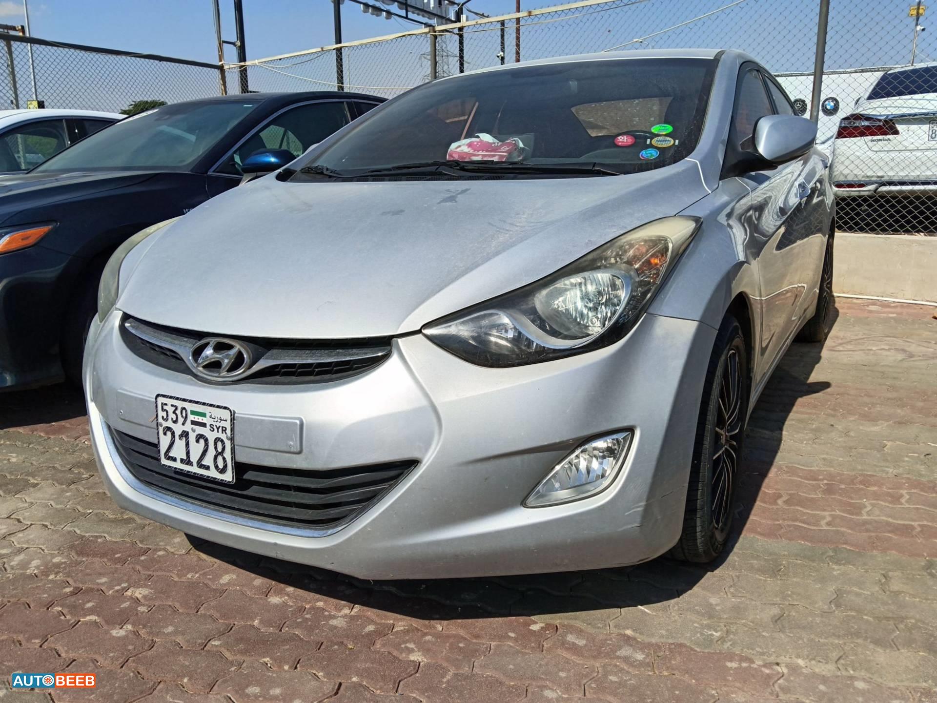 Hyundai Elantra 2011