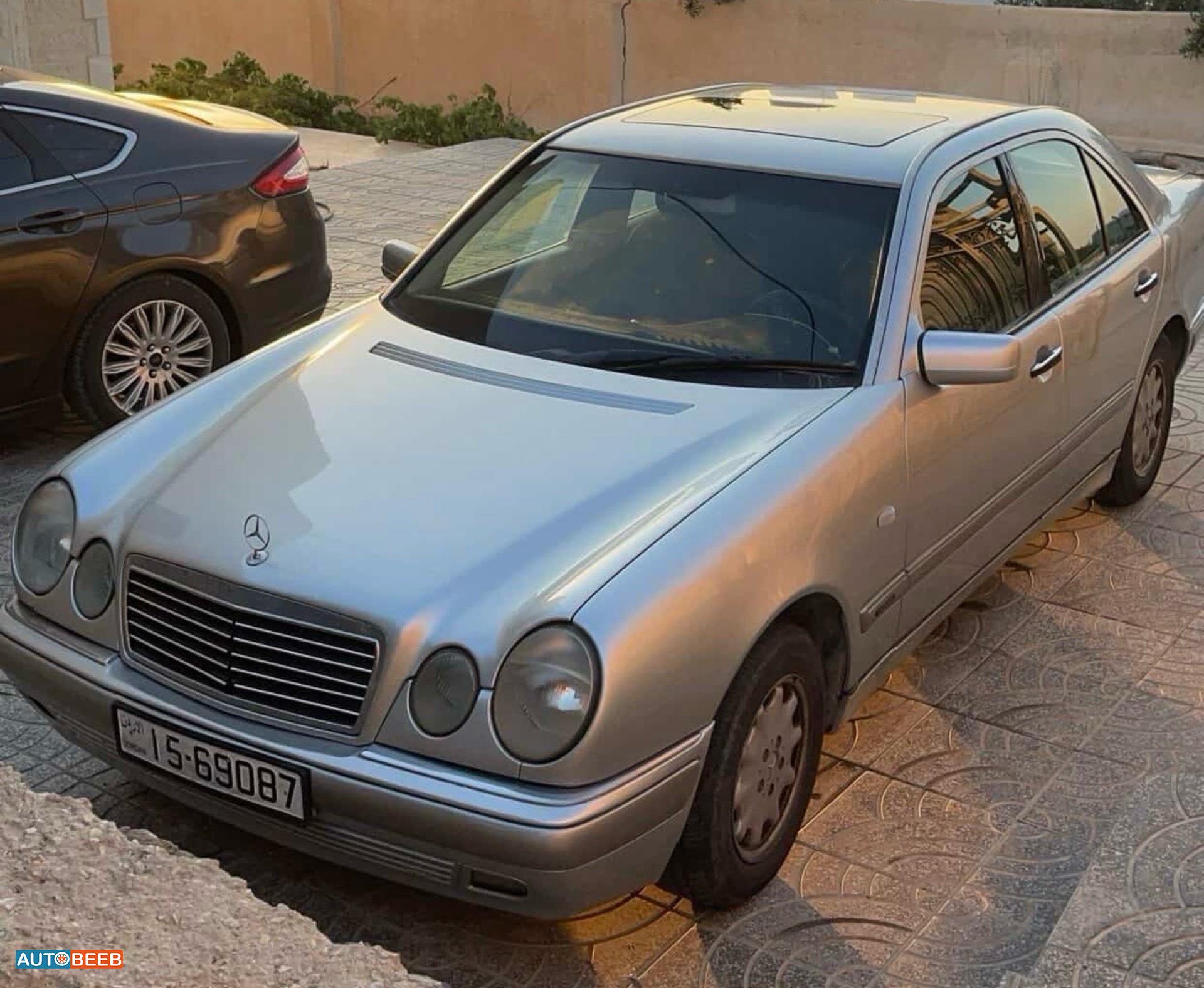 Mercedes Benz E200 1999