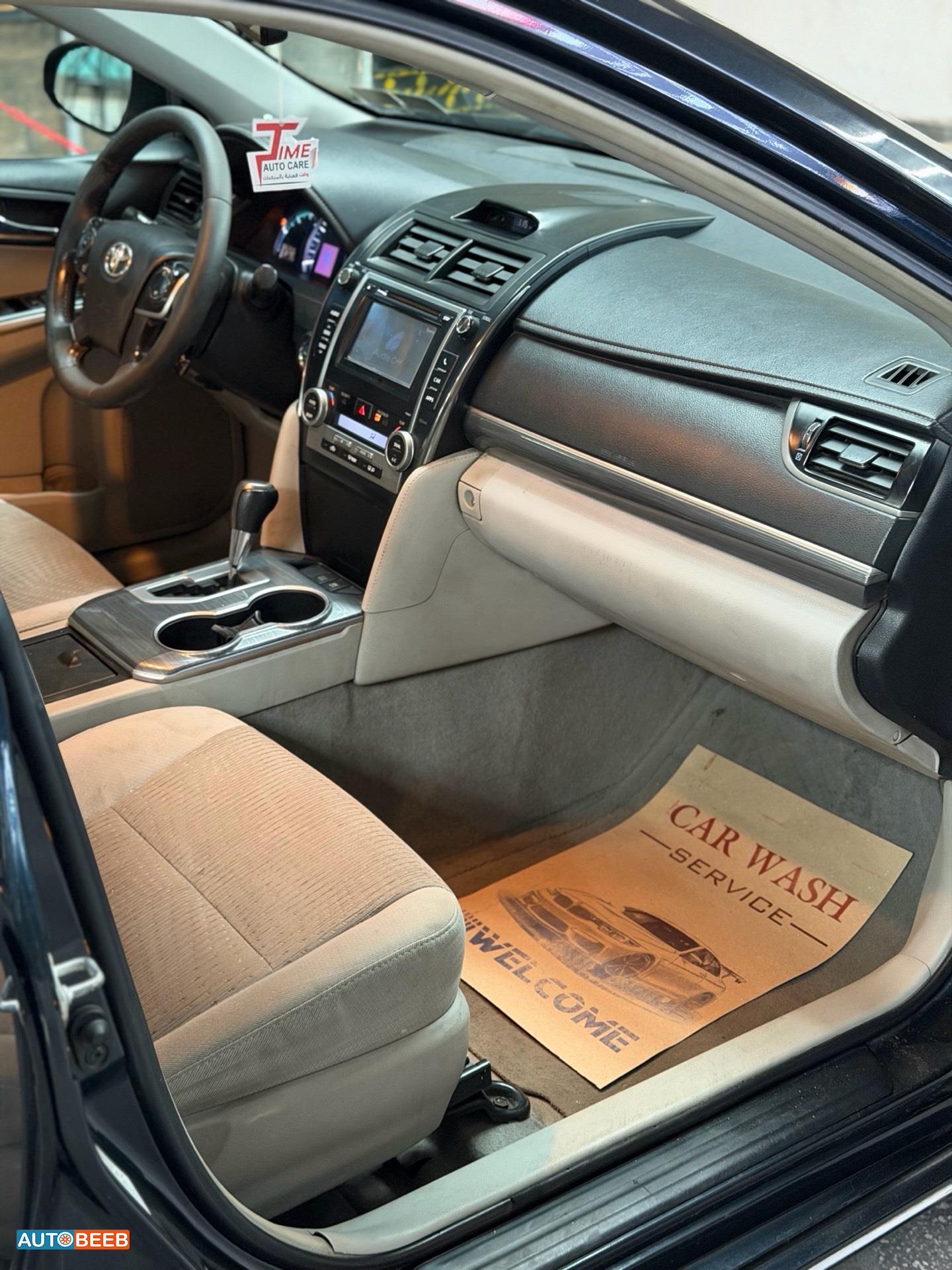 Toyota Camry 2012