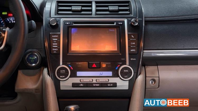 Toyota Camry 2012