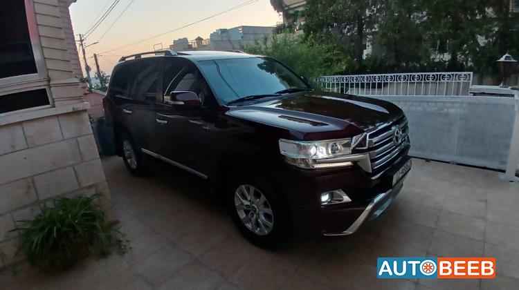 Toyota Land Cruiser 2017