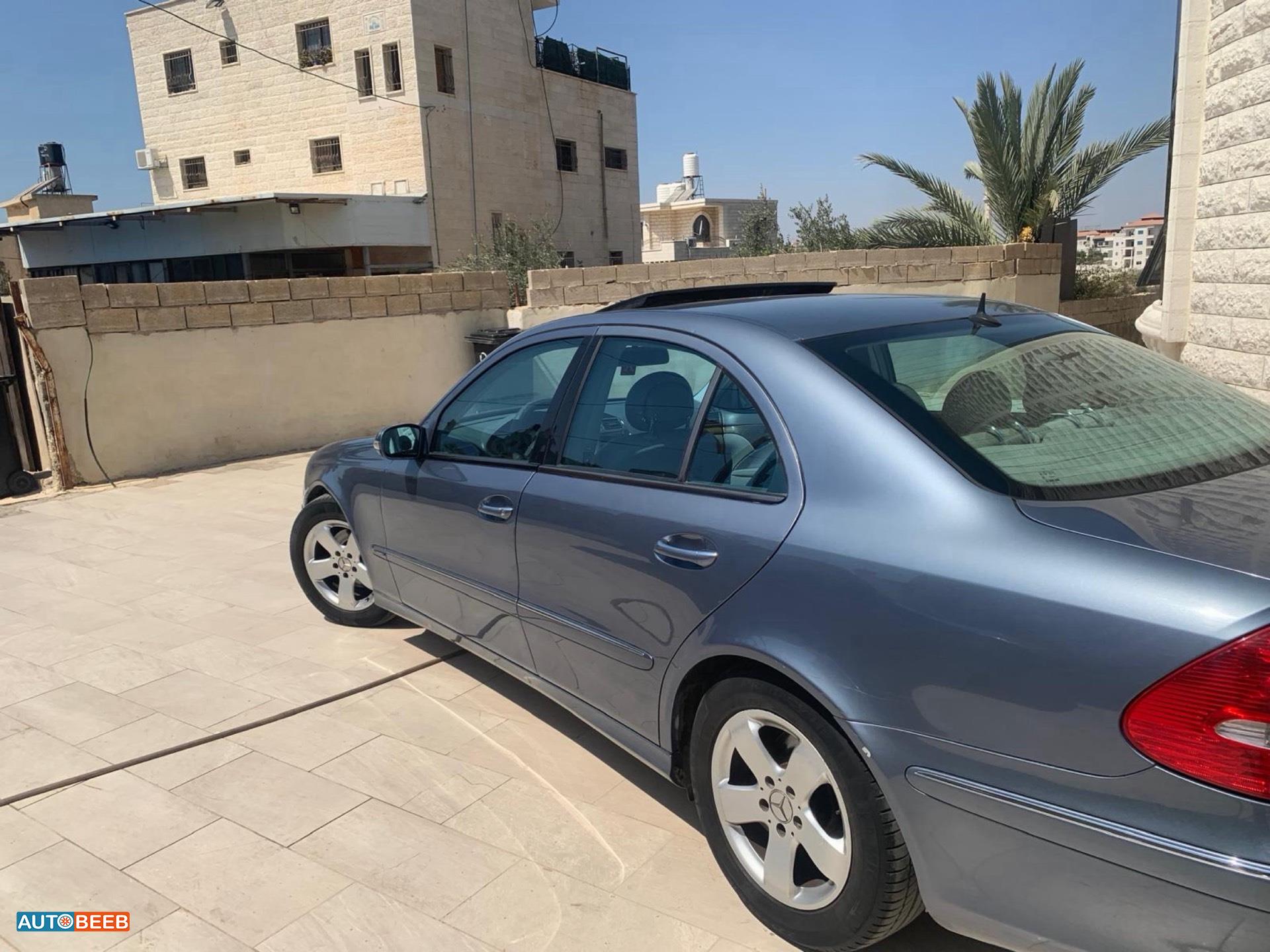مرسيدس بنز E240 2004