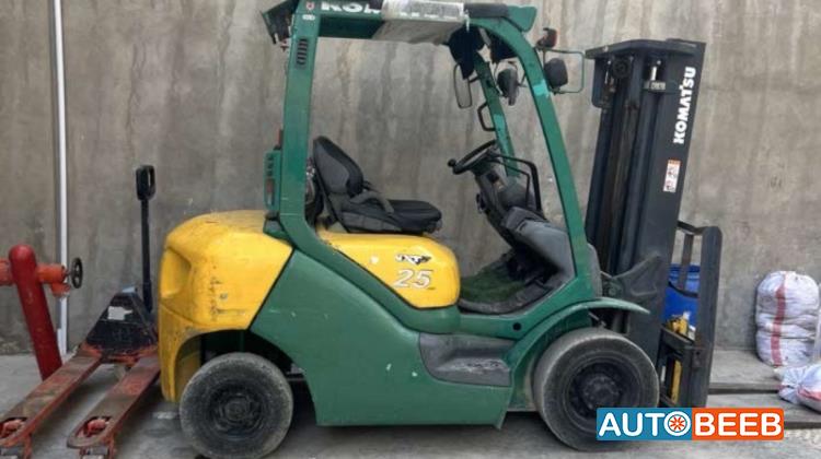 Forklift Komatsu 2027