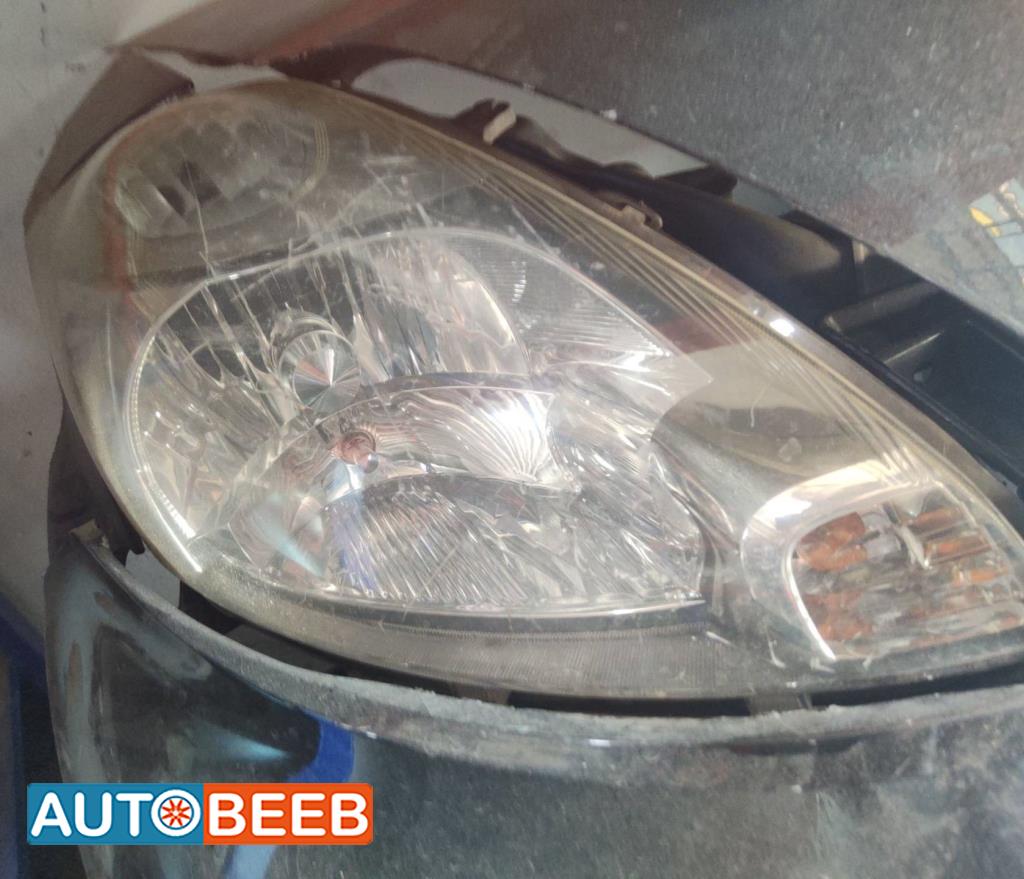 Lights Front light Daihatsu Sirion
