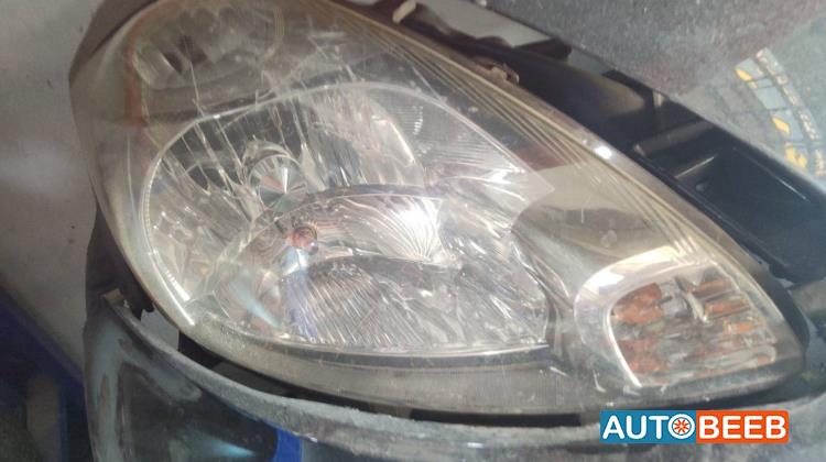 Lights Front light Daihatsu Sirion