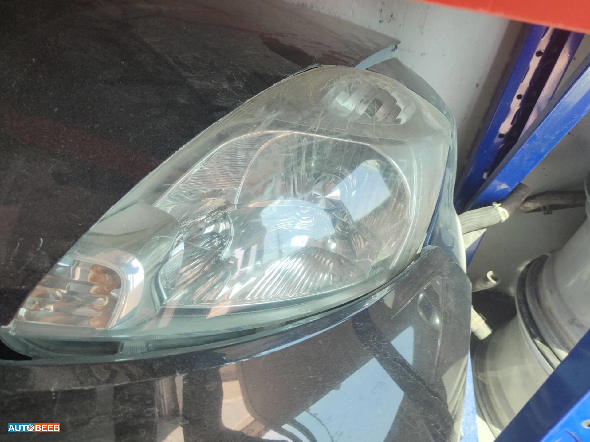 Lights Front light Daihatsu Sirion