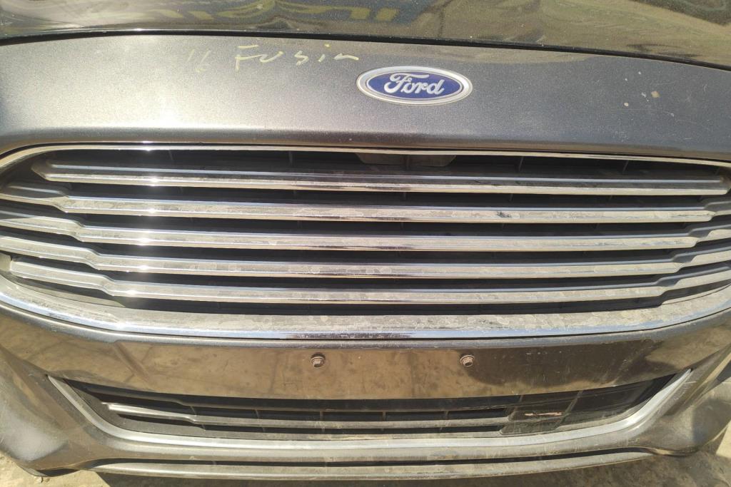Body  Grilles Ford Fusion