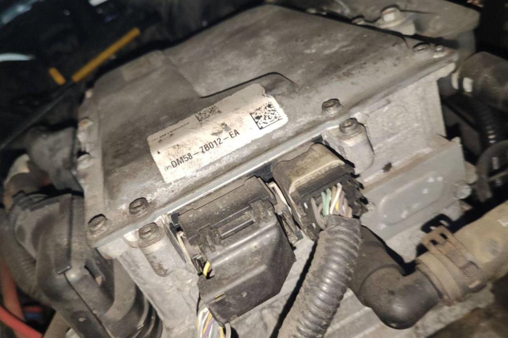 انفيرتير فورد c max 2013 2014