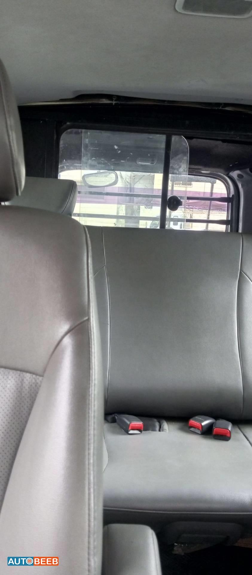 Hyundai H1 2013