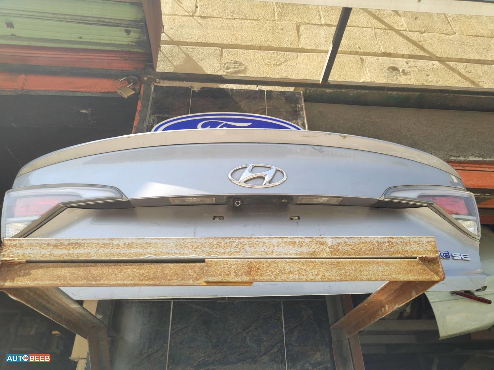 Body  Trunk Hyundai Sonata