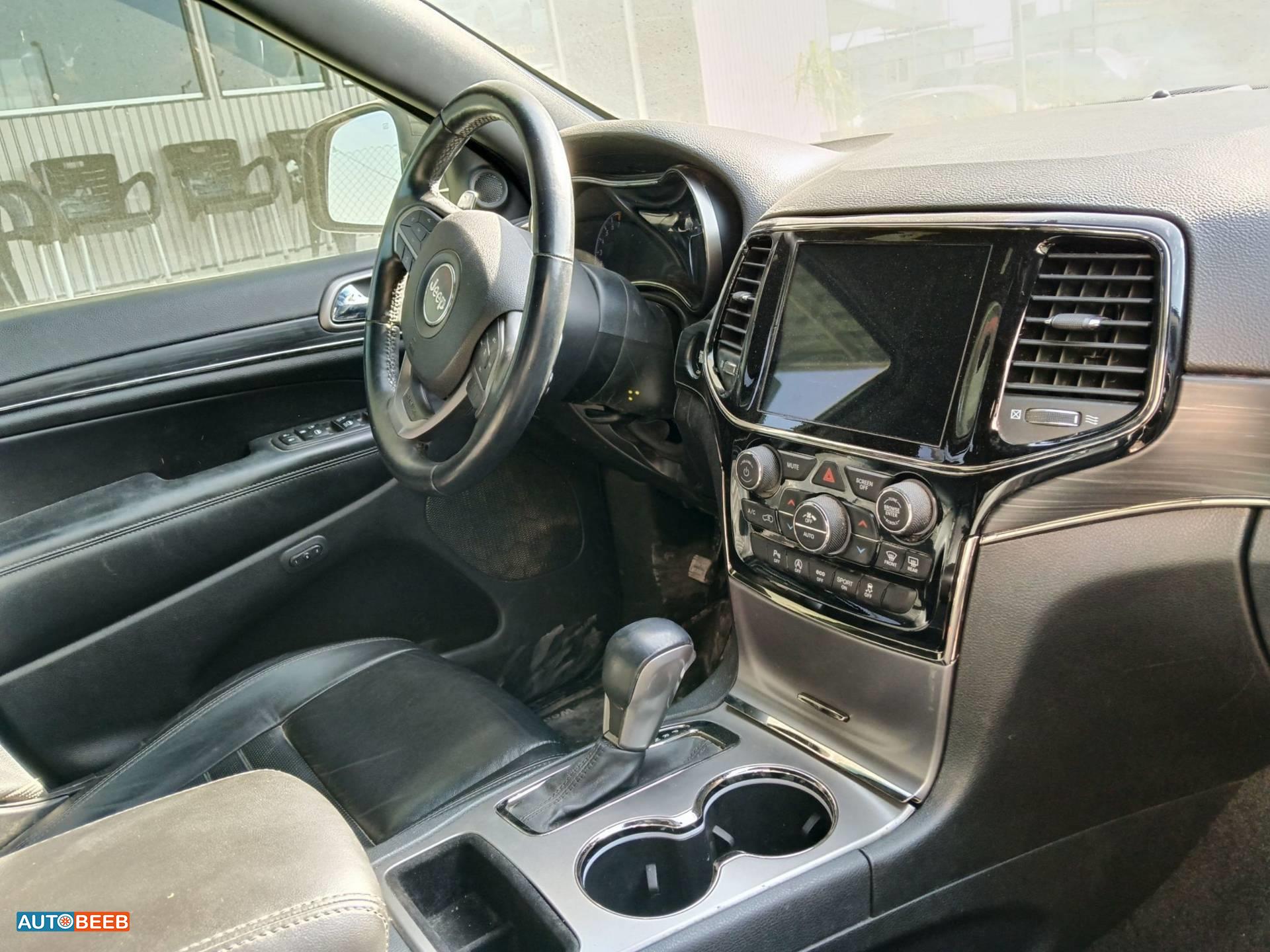 Jeep Cherokee 2021