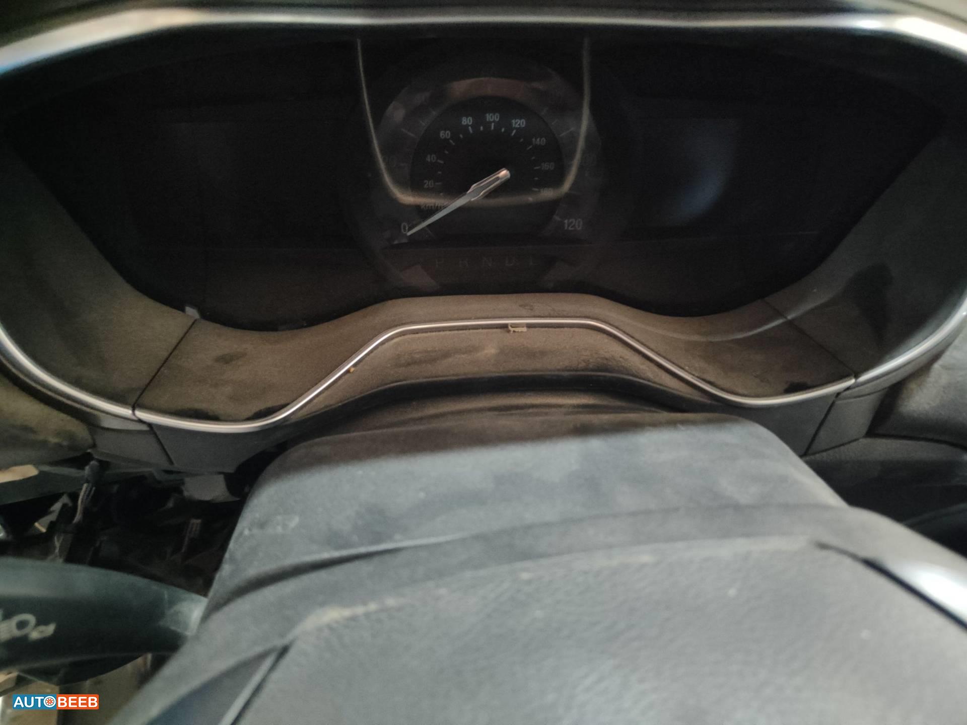 Cabin  Dashboard Ford Fusion
