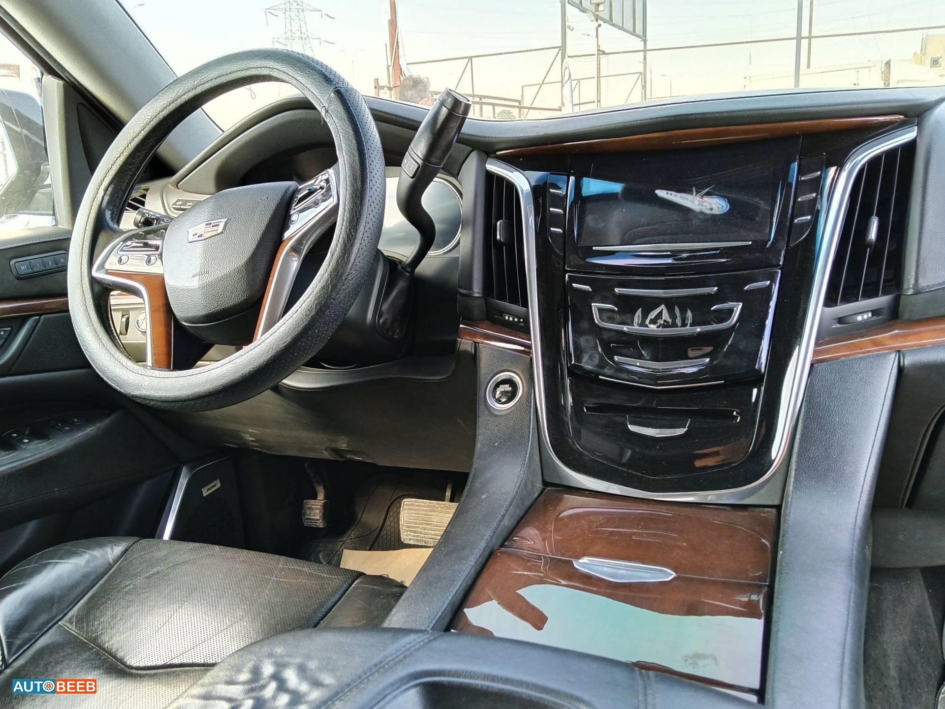 Cadillac Escalade 2018
