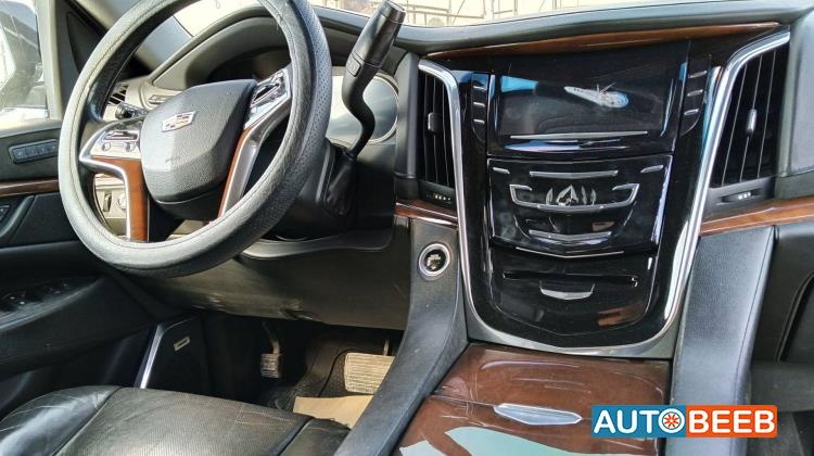 Cadillac Escalade 2018