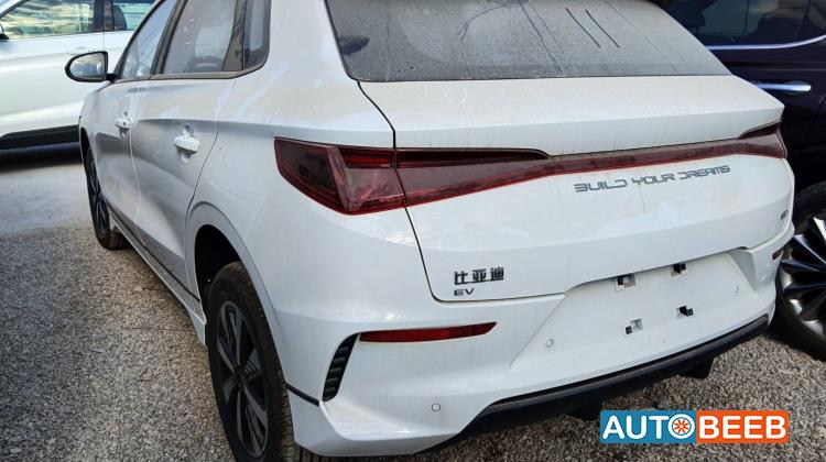 BYD E2 2025
