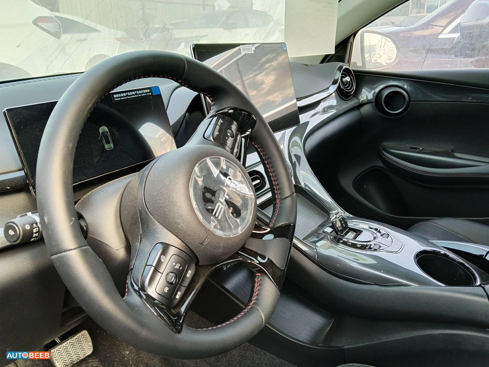 BYD E2 2025