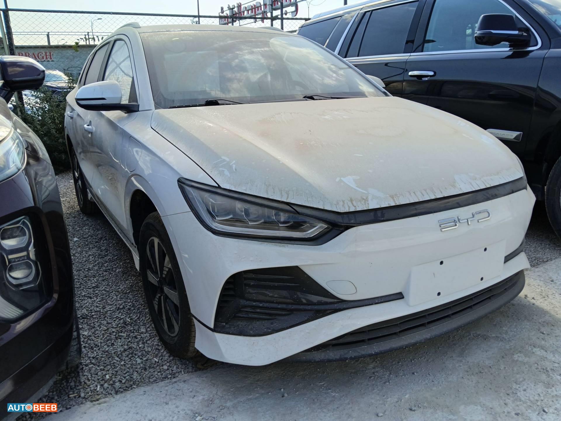BYD E2 2025
