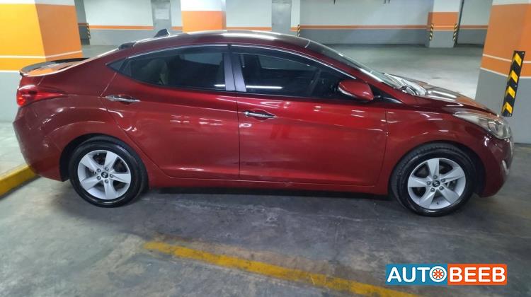 Hyundai Elantra 2014