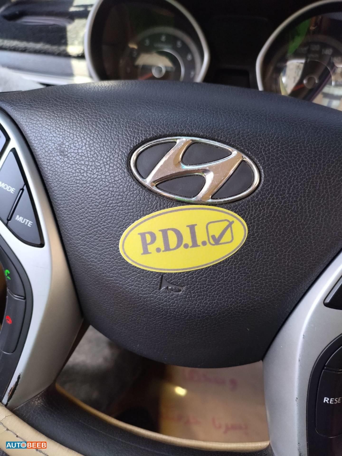 Hyundai Elantra 2014