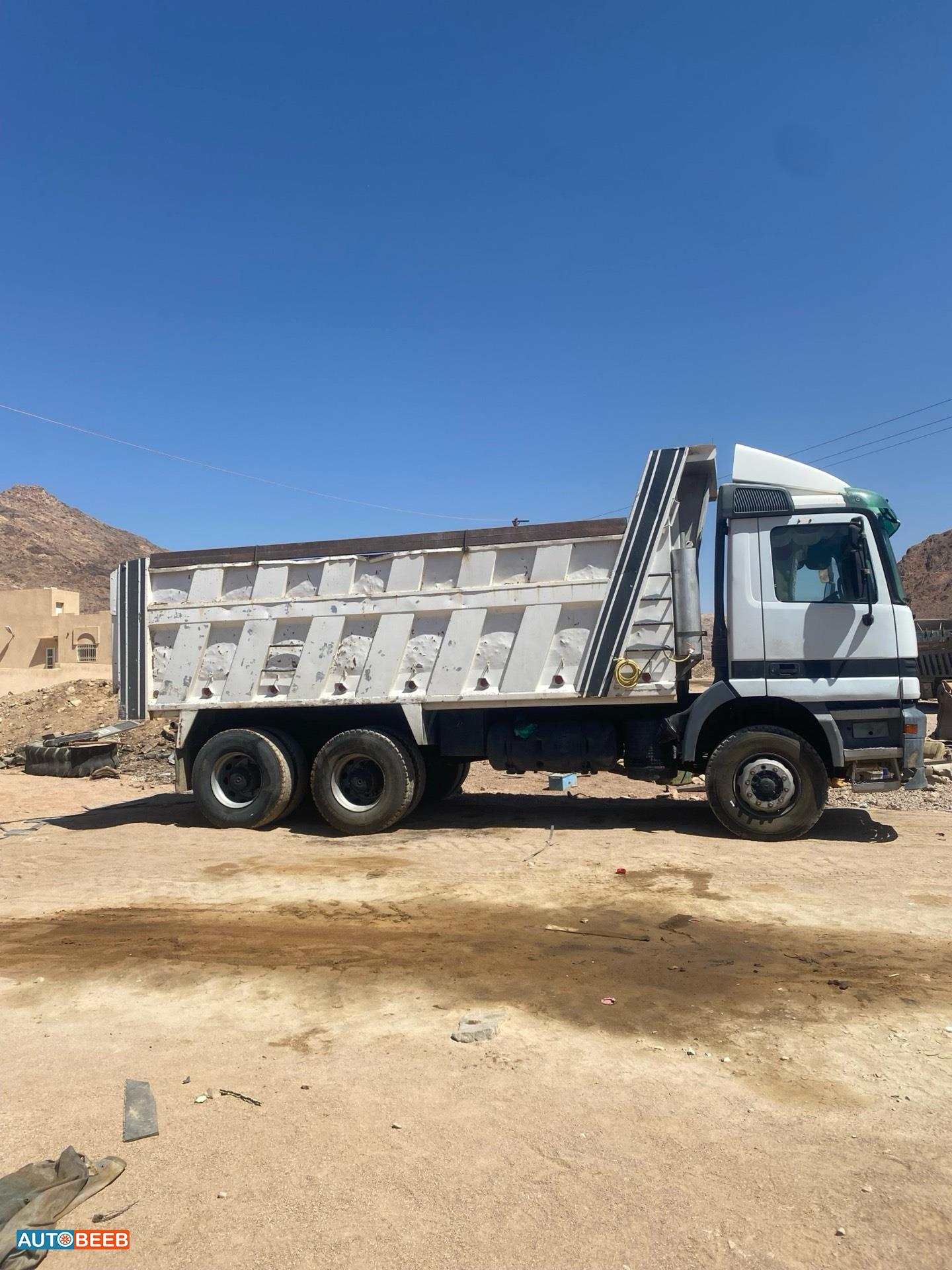 Tipper Mercedes Benz 2000