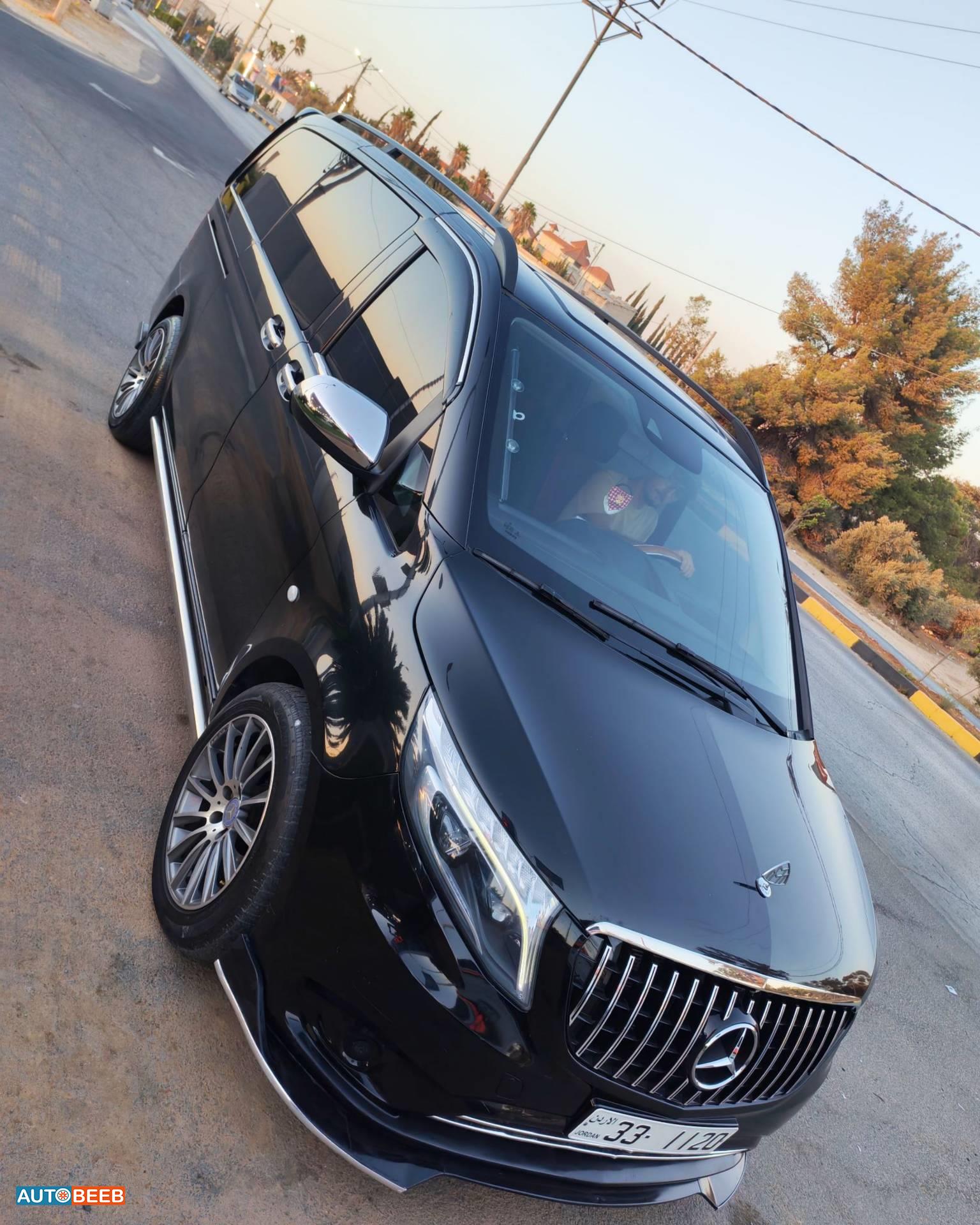 Minivan Mercedes Benz 2017