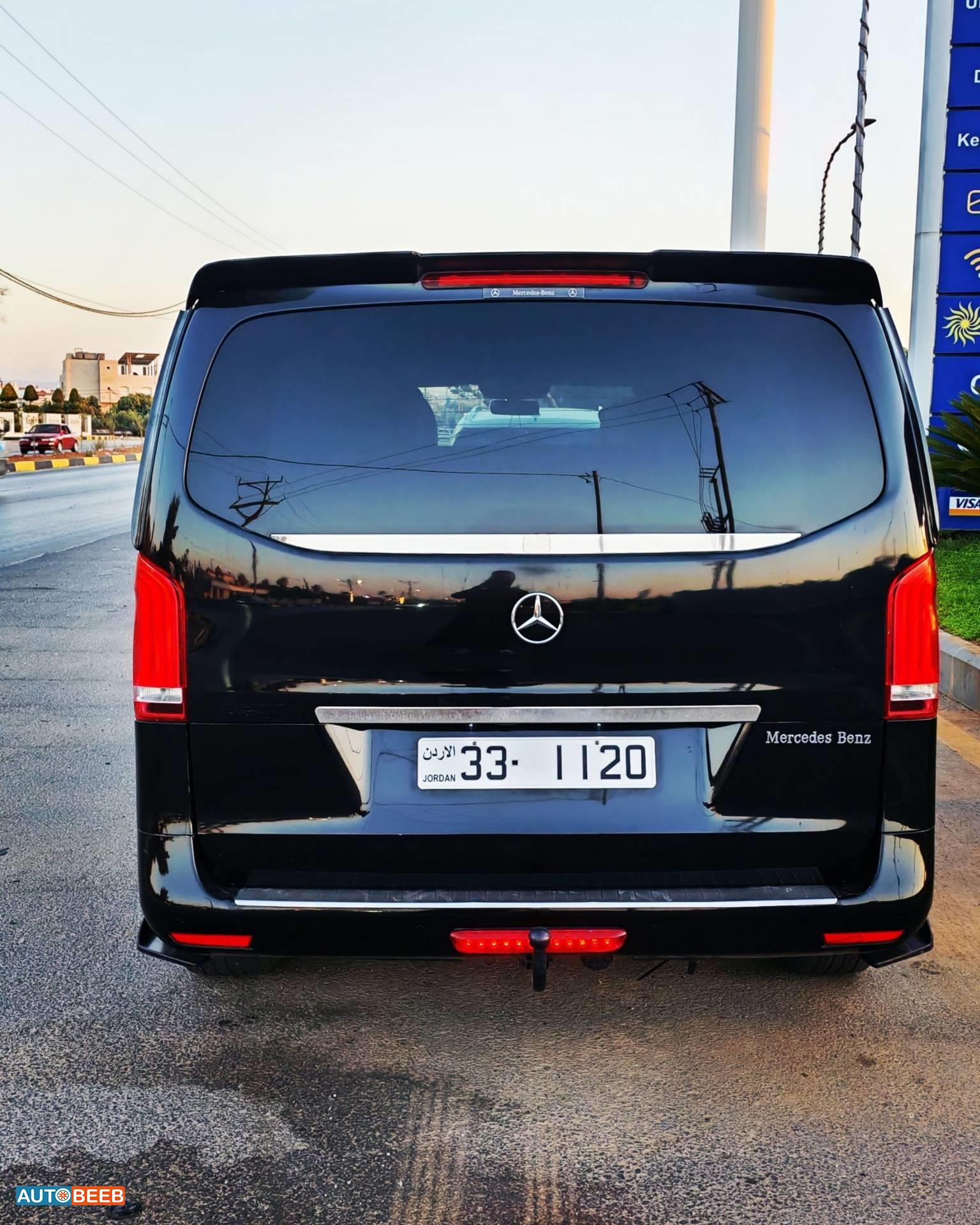 Minivan Mercedes Benz 2017
