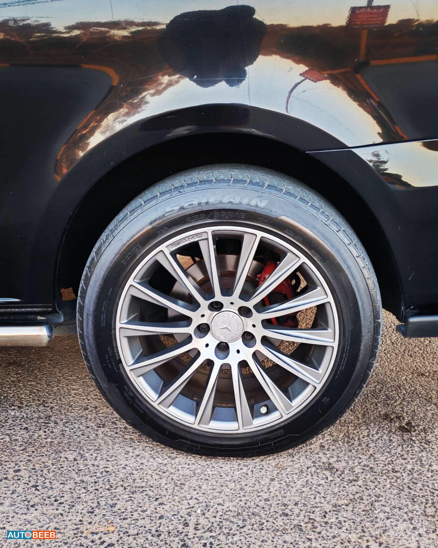 Minivan Mercedes Benz 2017