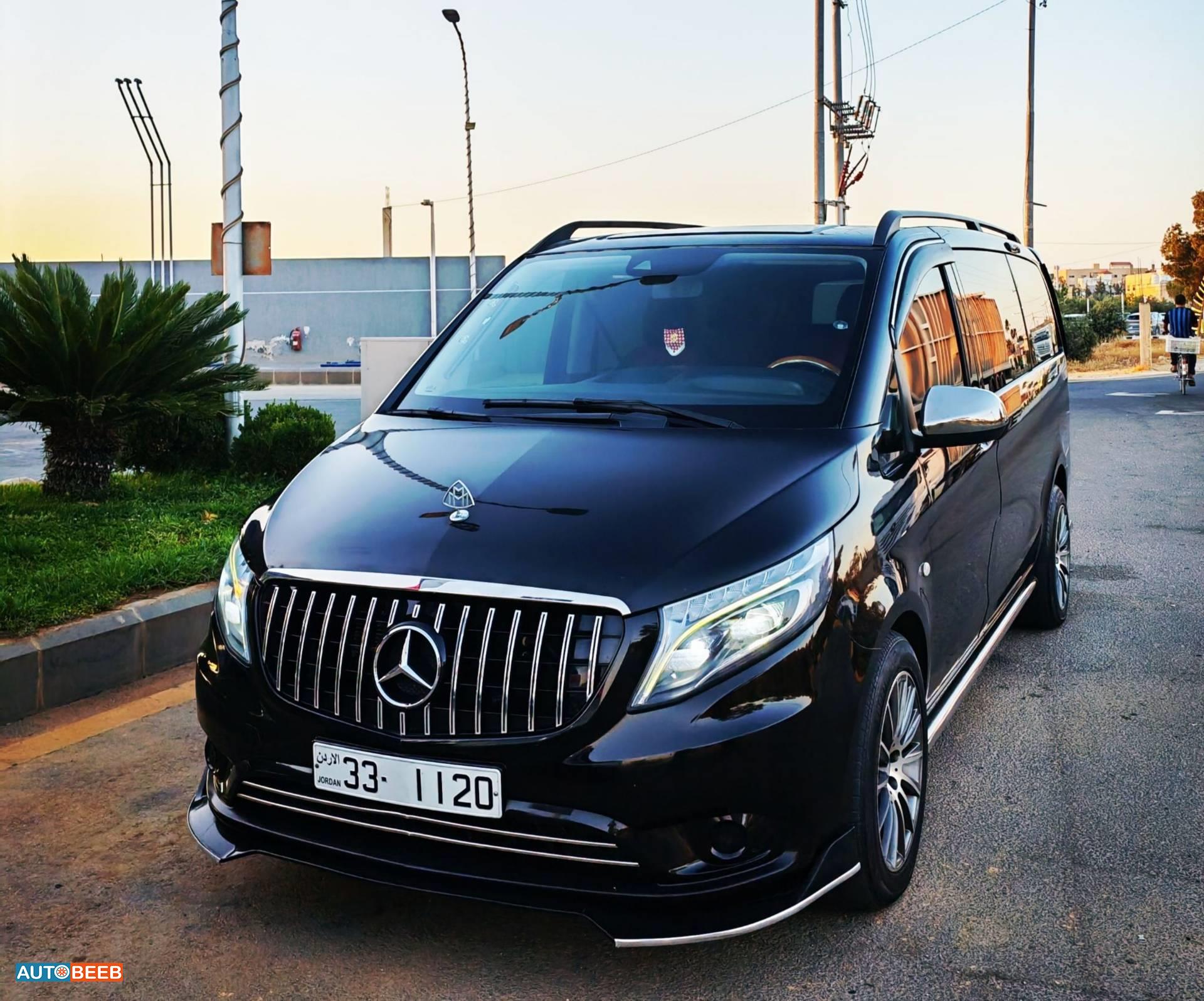 Minivan Mercedes Benz 2017