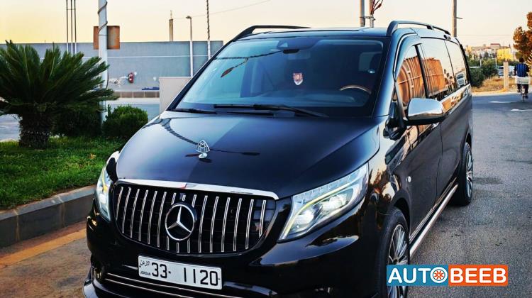 Minivan Mercedes Benz 2017