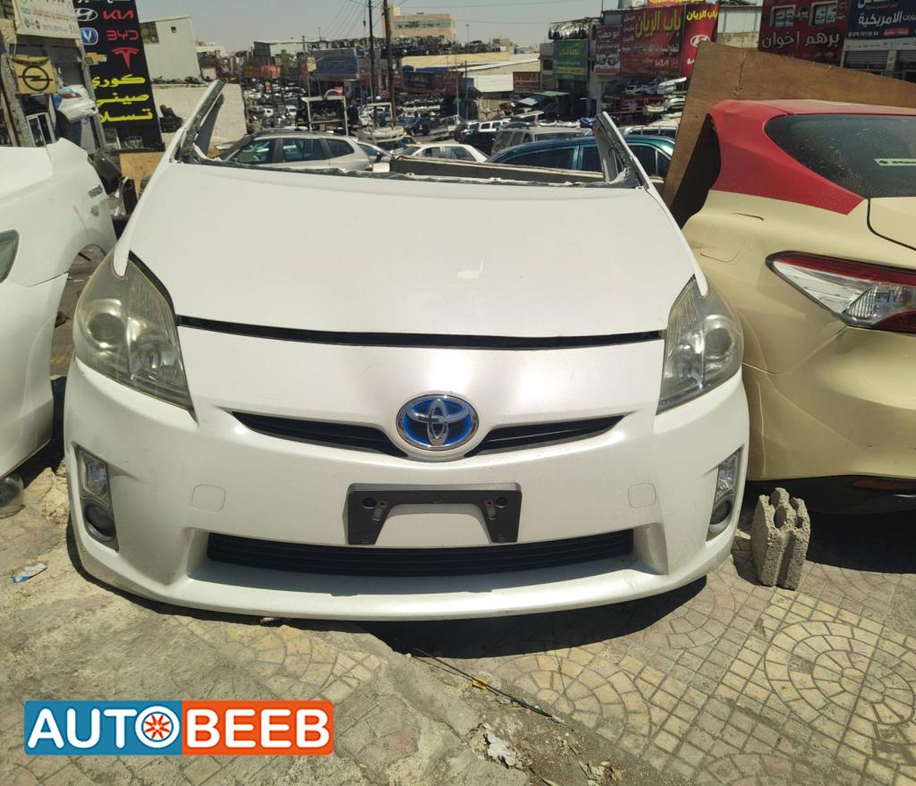 Body  Front clip Toyota Prius