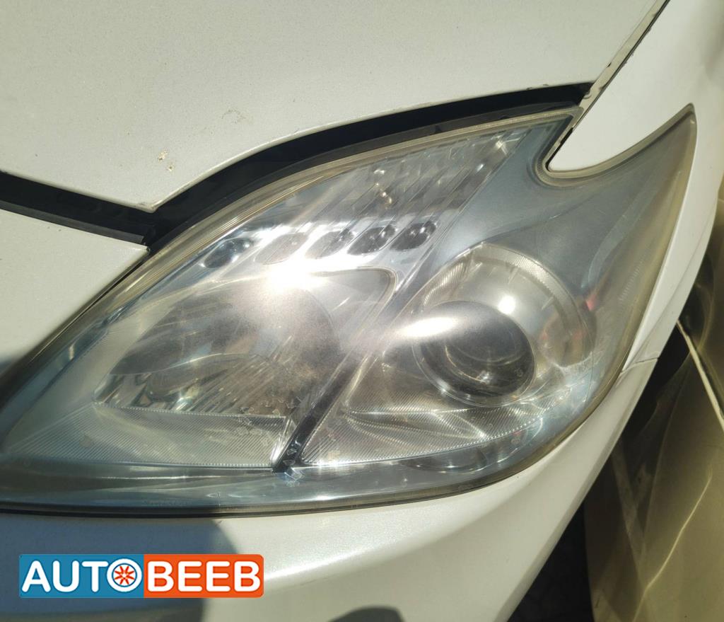 Lights Front light Toyota Prius
