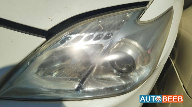 Lights Front light Toyota Prius